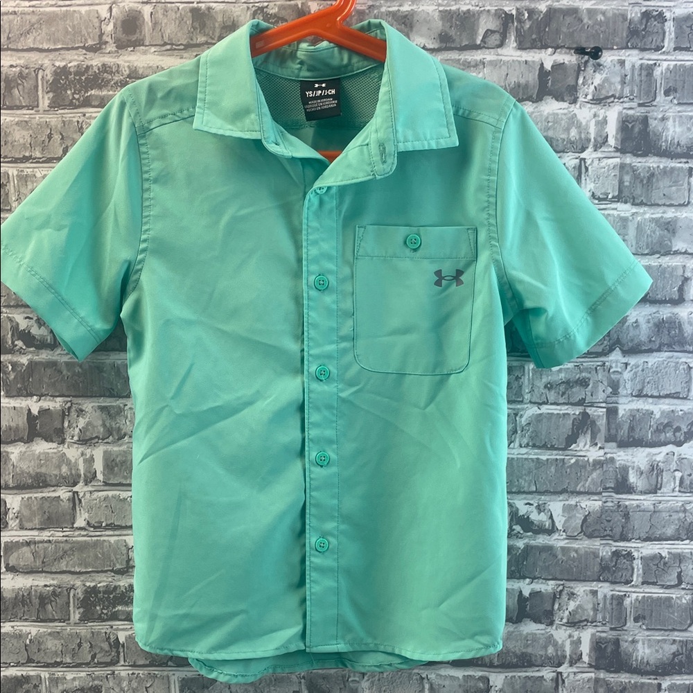 Under‎ Armour boys
Teal Button Down Shirt